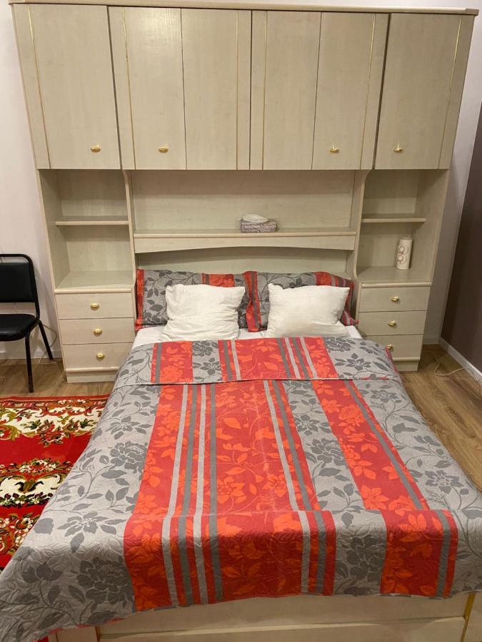 Superbe Appartement Charleroi Esterno foto