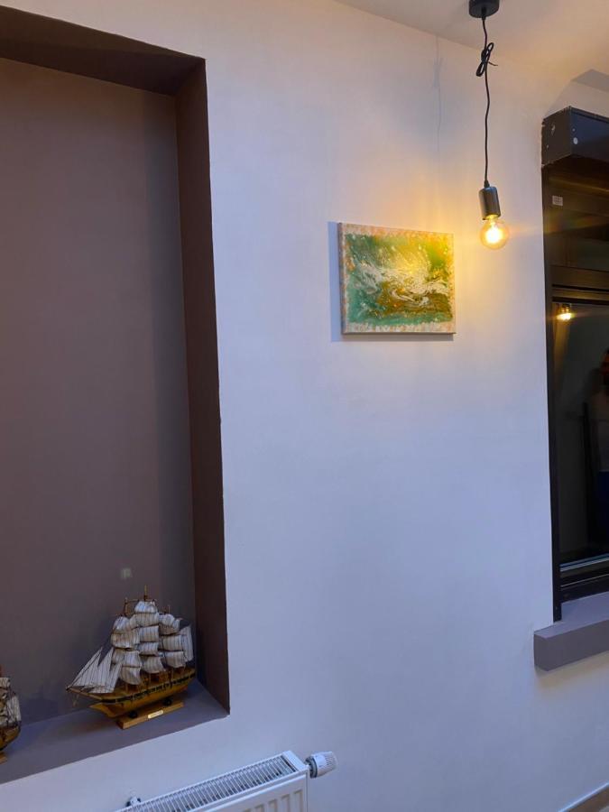 Superbe Appartement Charleroi Esterno foto